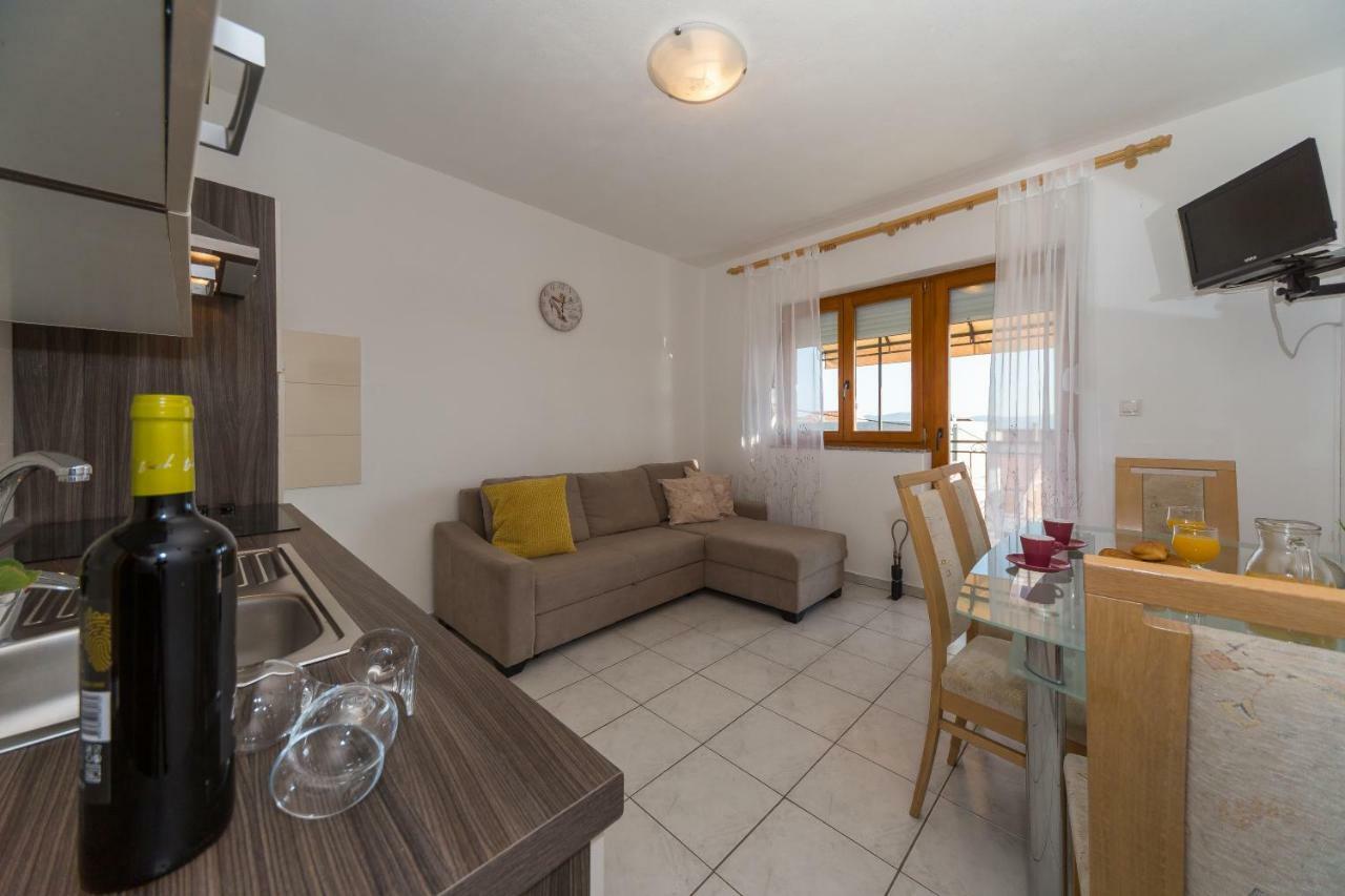 Apartament Jukic Sveti Filip i Jakov Eksteriør billede